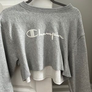 cropped champion sweatshirt